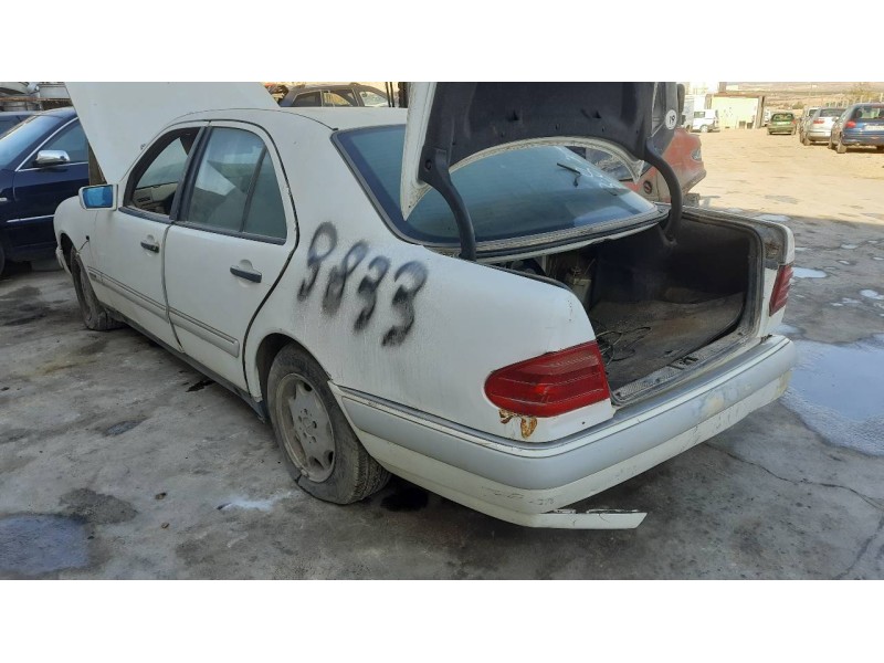 mercedes-benz clase e (w210) berlina diesel del año 1999