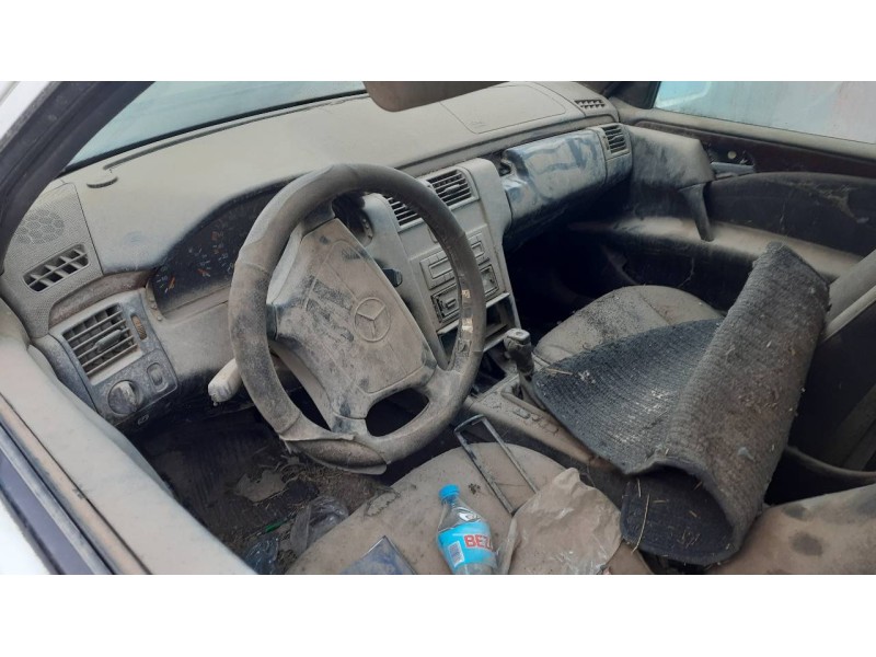 mercedes-benz clase e (w210) berlina diesel del año 1999