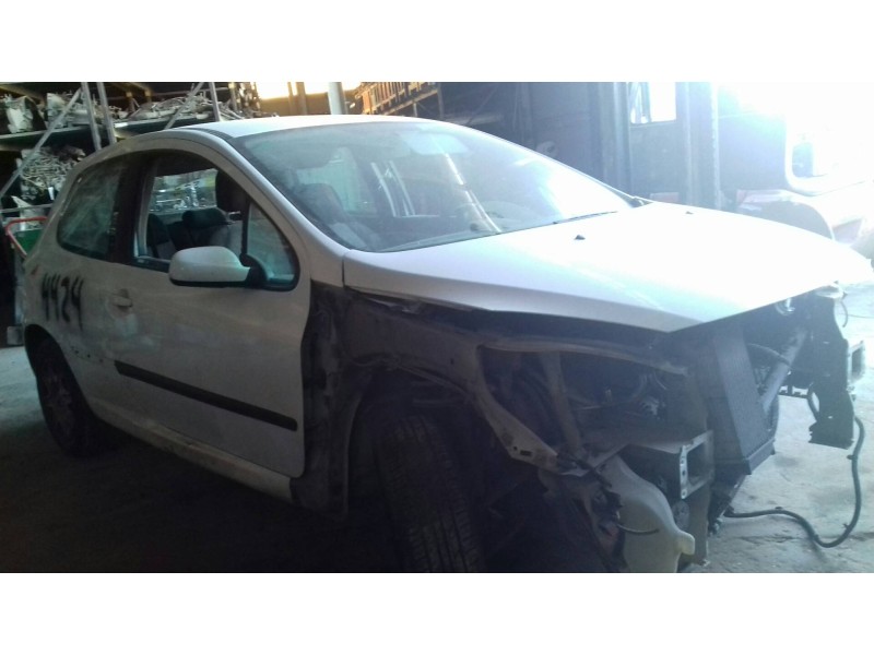 peugeot 307 berlina (s2) del año 2006