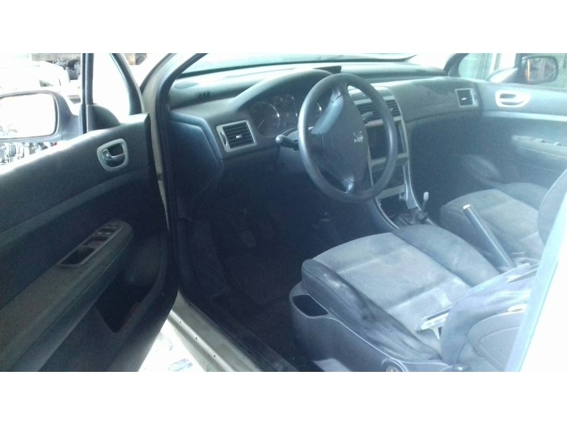 peugeot 307 berlina (s2) del año 2006