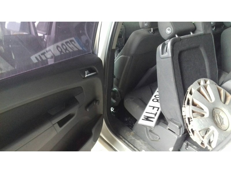 opel zafira b del año 2007