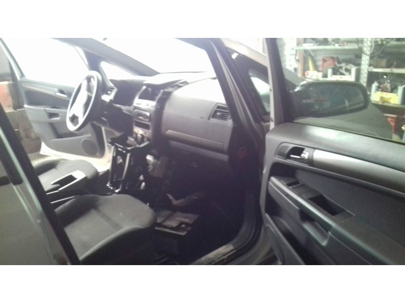 opel zafira b del año 2007