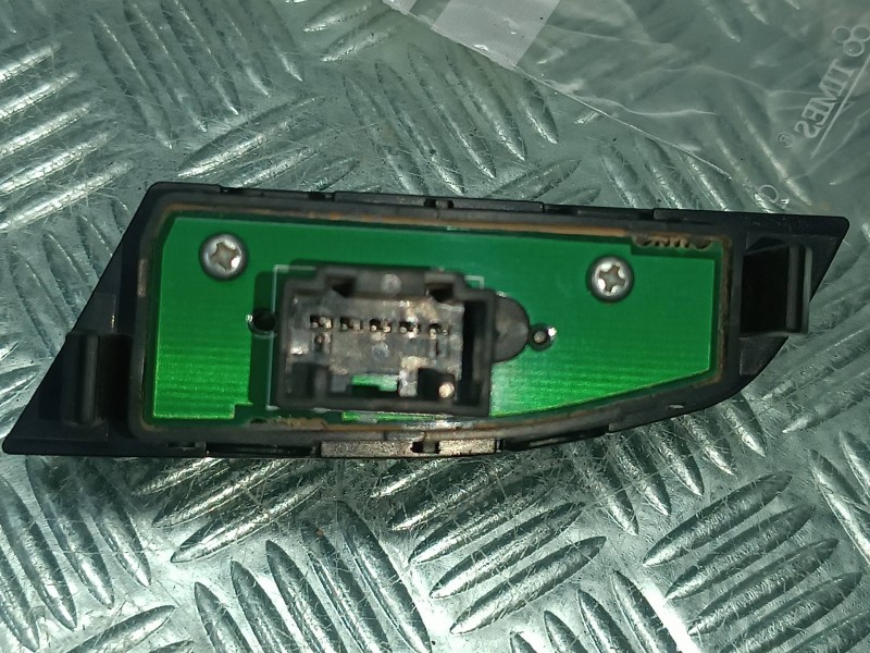 Recambio de interruptor para nissan micra v (k14) referencia OEM IAM 71130 CONECTOR 5 PINES CONTROL AIRBAG