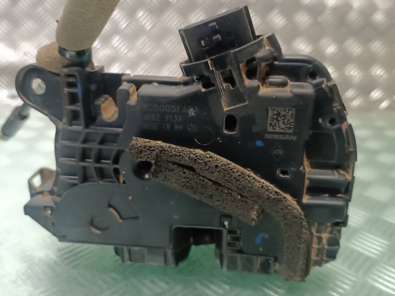 Recambio de cerradura puerta delantera derecha para nissan micra v (k14) referencia OEM IAM 805005FA0A 40629134 ELECTRICA