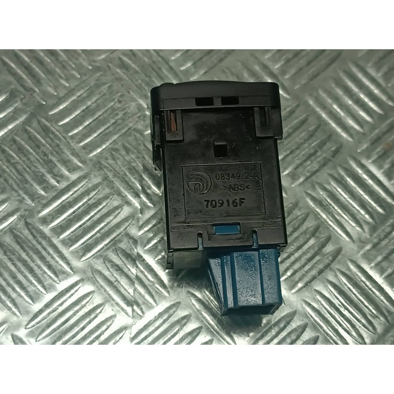 Recambio de interruptor para nissan micra v (k14) referencia OEM IAM 083492A CONECTOR 6 PINES AUTO OFF