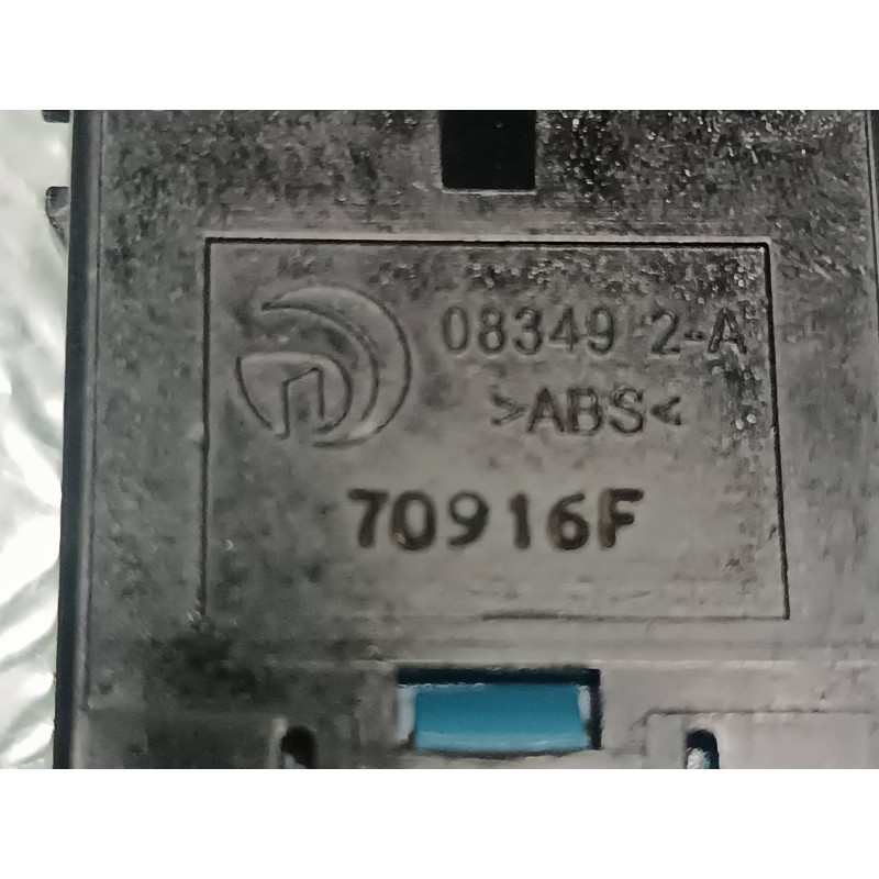 Recambio de interruptor para nissan micra v (k14) referencia OEM IAM 083492A CONECTOR 6 PINES AUTO OFF