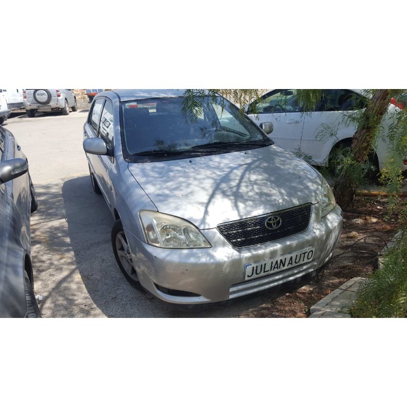 toyota corolla (e12) del año 2003