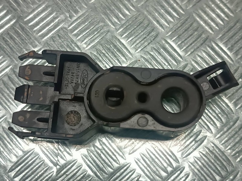 Recambio de soporte radiador para ford ecosport (cr6) referencia OEM IAM GN116K784AB  