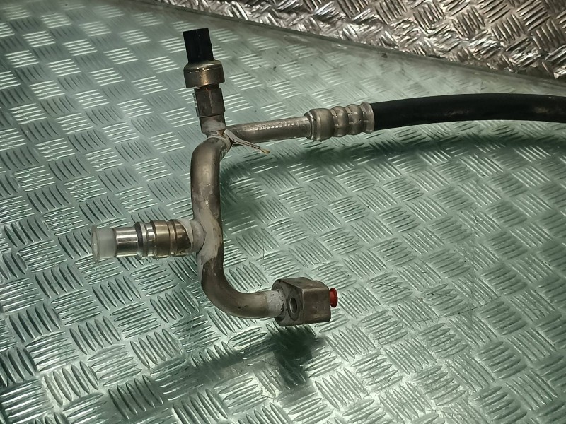 Recambio de tubo para ford ecosport (cr6) referencia OEM IAM R1234YF 6742911B CONECTOR 3 PINES