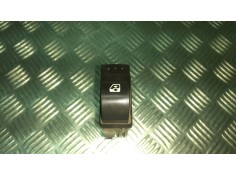 Recambio de mando elevalunas delantero derecho para renault scenic ii referencia OEM IAM 315027A VALEO 6 PINES