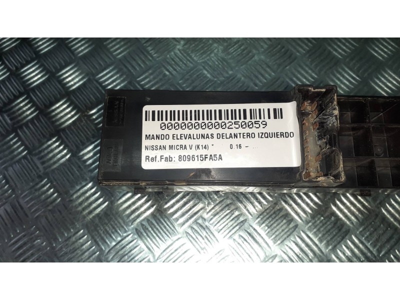 Recambio de mando elevalunas delantero izquierdo para nissan micra v (k14) referencia OEM IAM 809615FA5A  