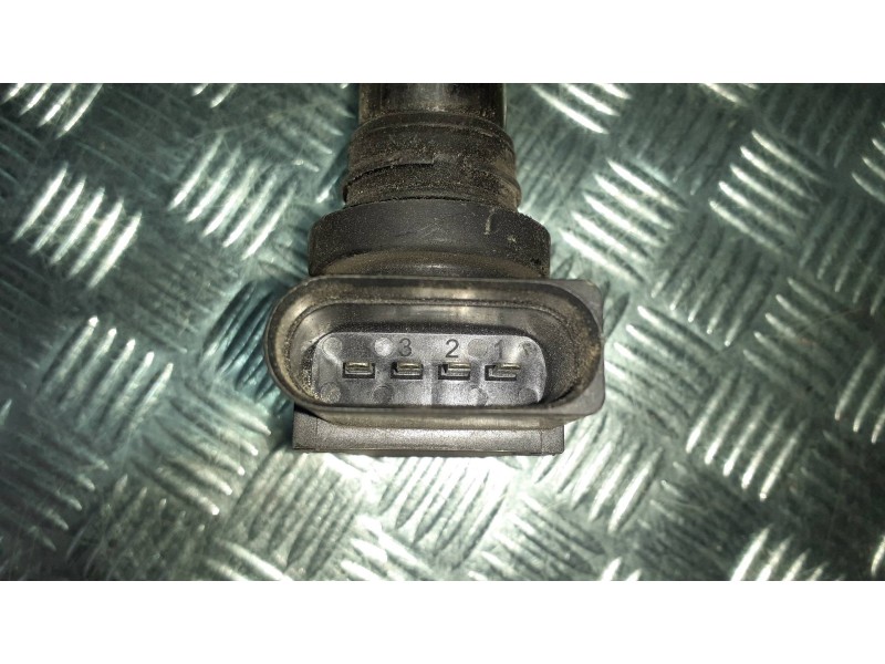 Recambio de bobina encendido para seat leon (1m1) referencia OEM IAM 036905715G  4 PINES