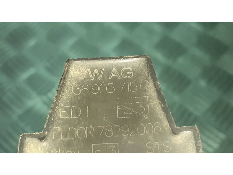 Recambio de bobina encendido para seat leon (1m1) referencia OEM IAM 036905715G  4 PINES