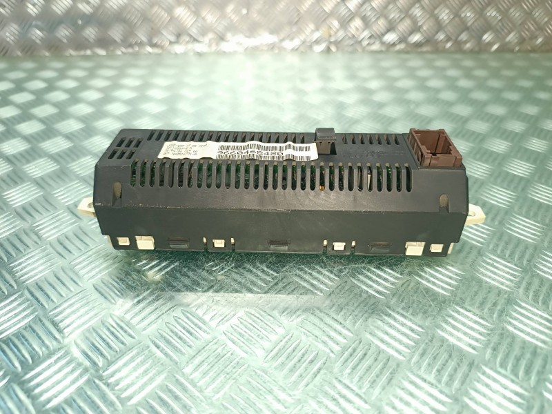 Recambio de pantalla multifuncion para peugeot 307 berlina (s2) referencia OEM IAM 9660468480  12 PINES