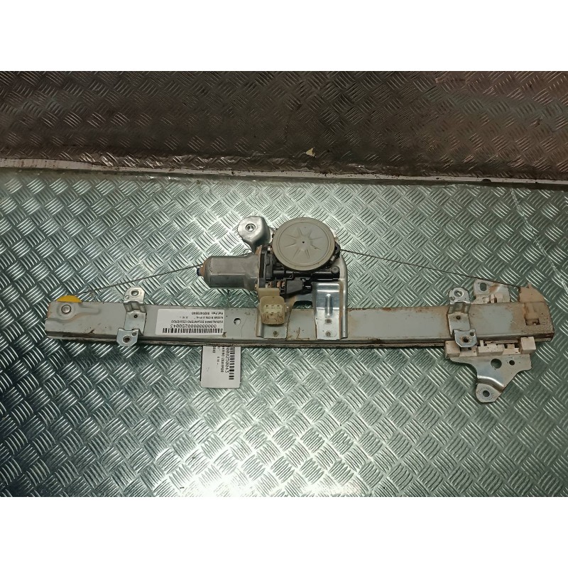 Recambio de elevalunas delantero izquierdo para nissan micra v (k14) referencia OEM IAM 0620403840 CONECTOR 6 PINES ELECTRICO