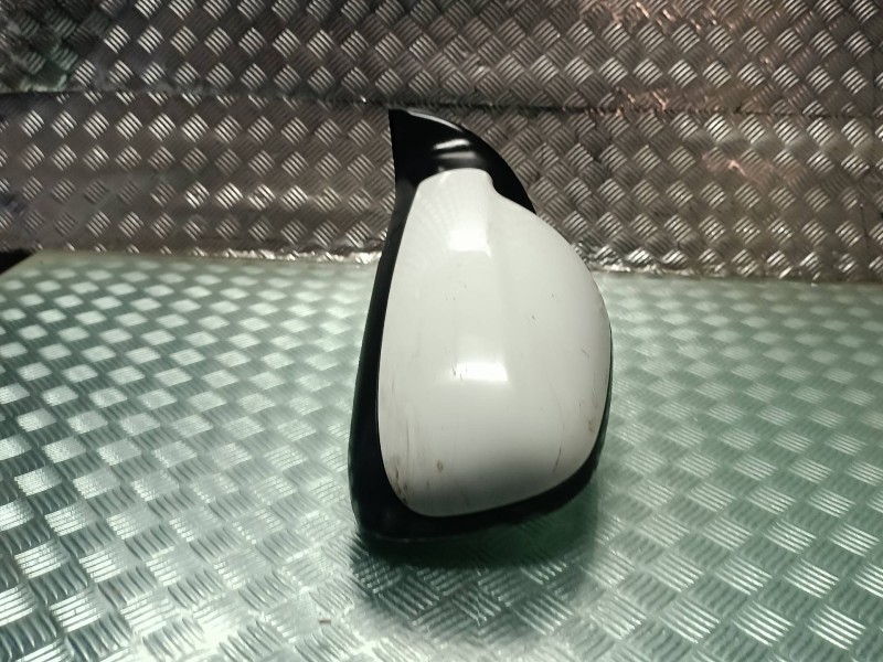 Recambio de retrovisor izquierdo para peugeot 307 berlina (s2) referencia OEM IAM 96577210 10525 ELECTRICO