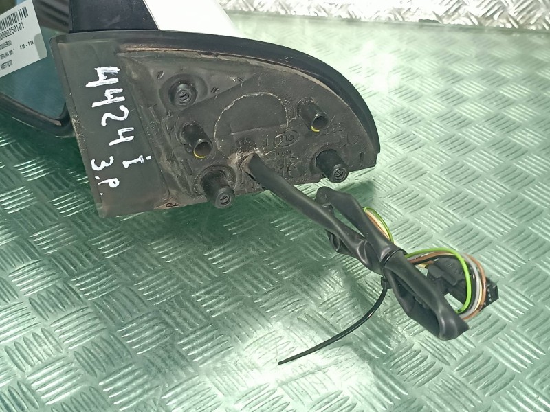 Recambio de retrovisor izquierdo para peugeot 307 berlina (s2) referencia OEM IAM 96577210 10525 ELECTRICO