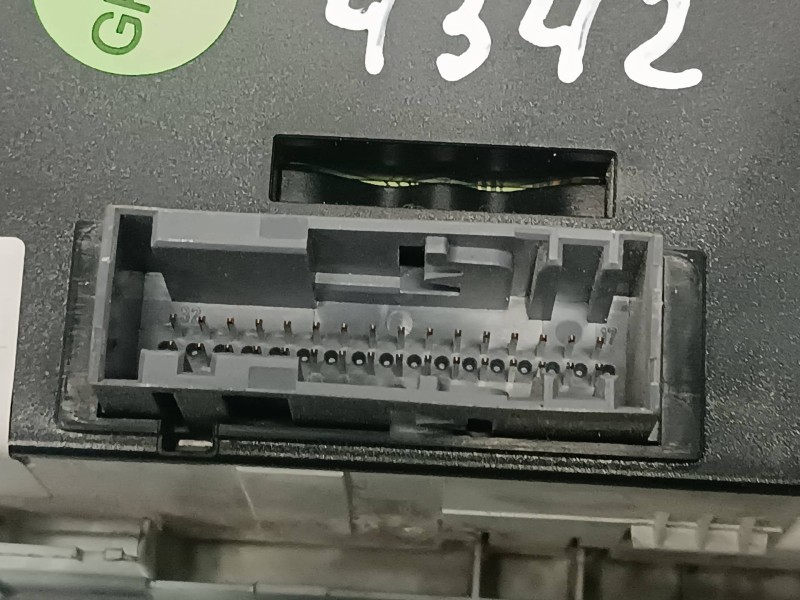 Recambio de mando calefaccion / aire acondicionado para opel zafira b enjoy referencia OEM IAM 13269411  