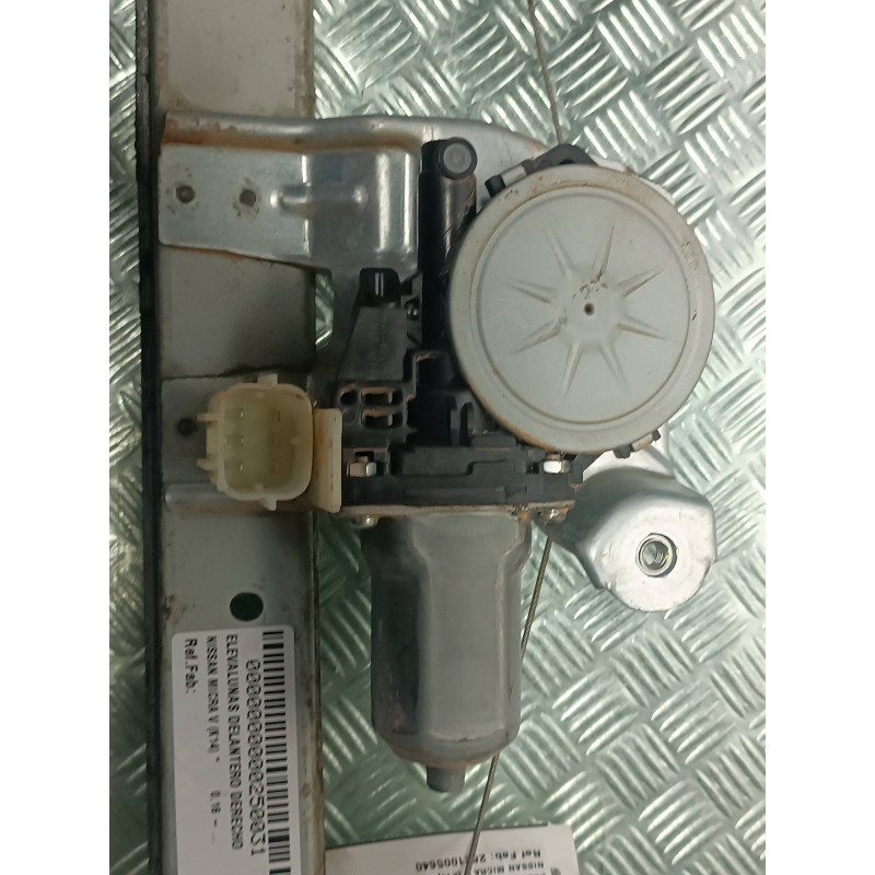 Recambio de elevalunas delantero derecho para nissan micra v (k14) referencia OEM IAM 2621005640 CONECTOR 6 PINES ELECTRICO