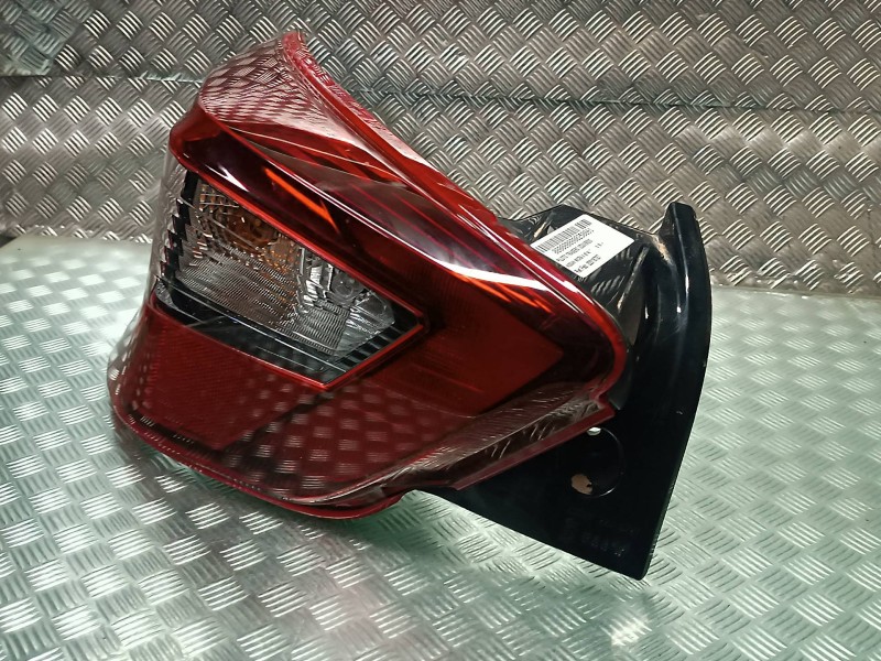 Recambio de piloto trasero izquierdo para nissan micra v (k14) referencia OEM IAM 22018727  