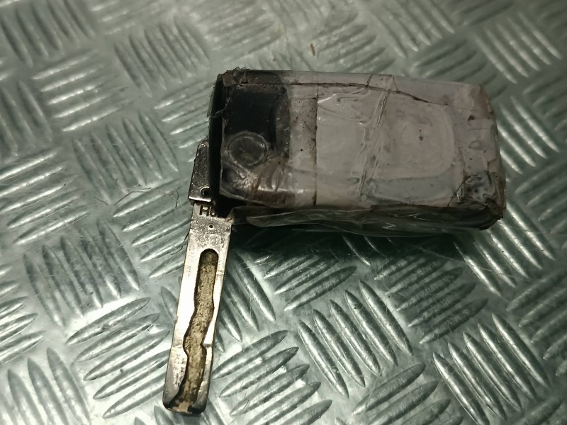 Recambio de centralita motor uce para peugeot 307 berlina (s2) referencia OEM IAM 0281012985 9661940480 KIT - BOSCH