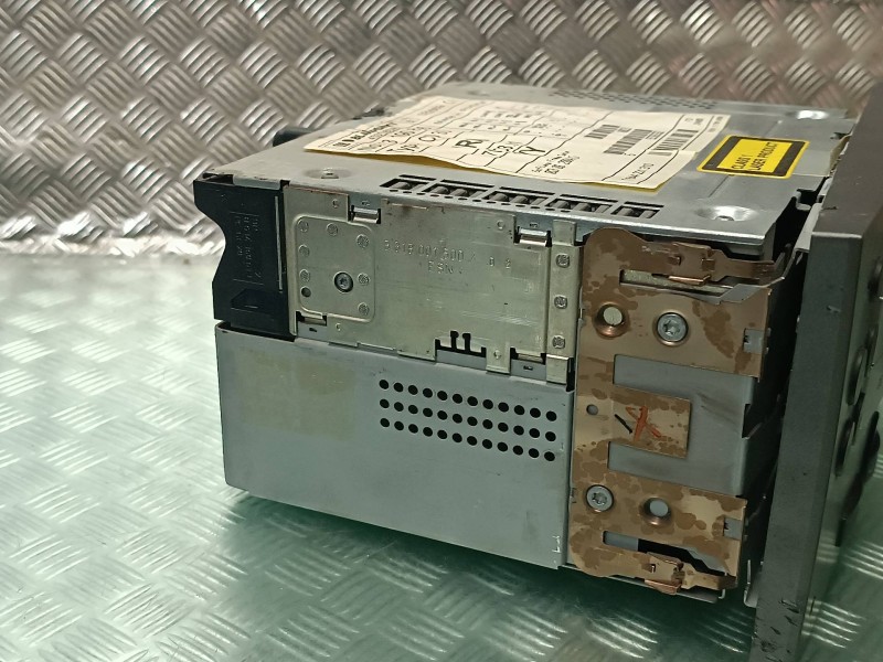 Recambio de sistema audio / radio cd para opel zafira a referencia OEM IAM 13190856 453116246 BLAUPUNKT