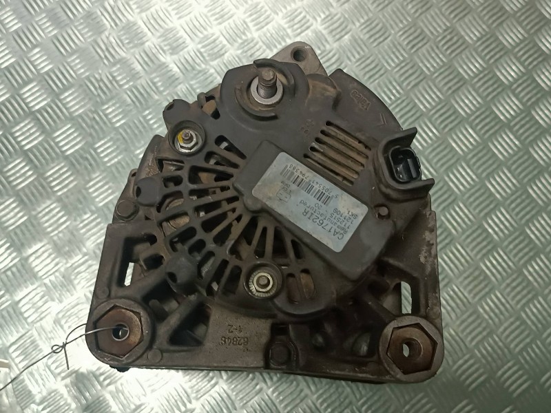 Recambio de alternador para renault scenic ii referencia OEM IAM CA1762IR 112515 CONECTOR 2 PINES