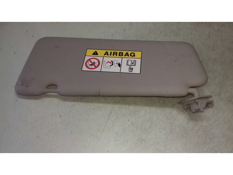 Recambio de parasol izquierdo para renault captur xmod referencia OEM IAM   