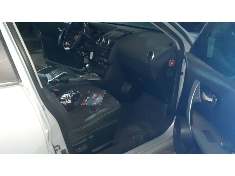 nissan qashqai (j10) del año 2008