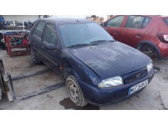 ford fiesta berlina del año 1999