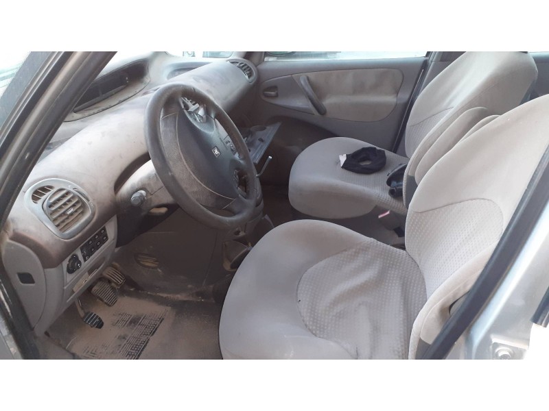 citroen xsara picasso del año 2002