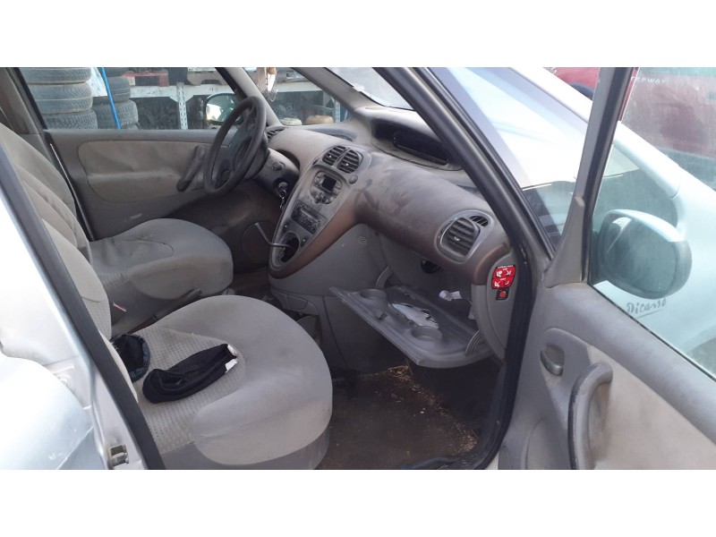 citroen xsara picasso del año 2002