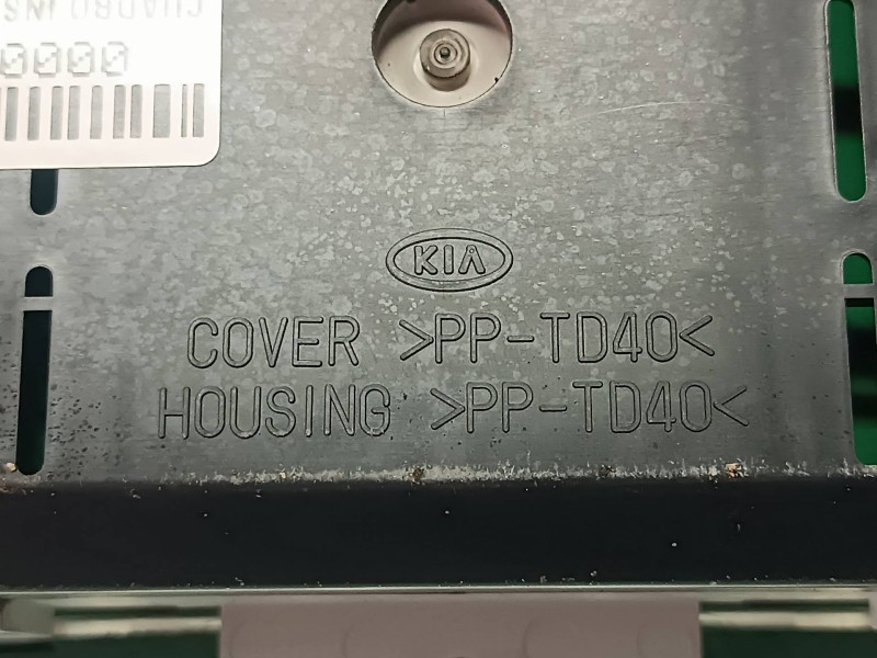 Recambio de cuadro instrumentos para kia cee´d referencia OEM IAM 940031H130  