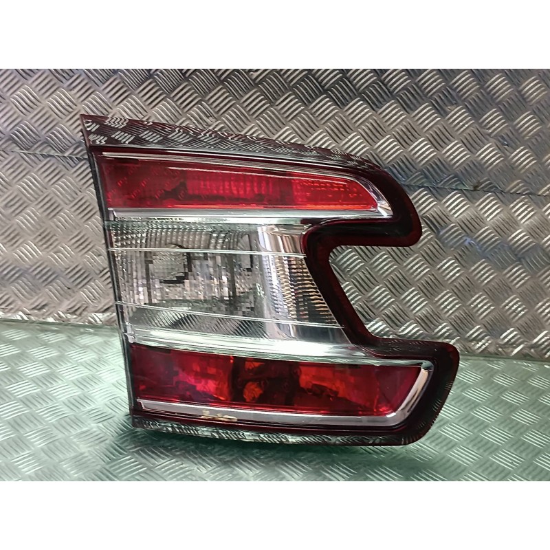 Recambio de piloto trasero izquierdo interior para renault megane iii berlina 5 p referencia OEM IAM 89319411 26550028R 