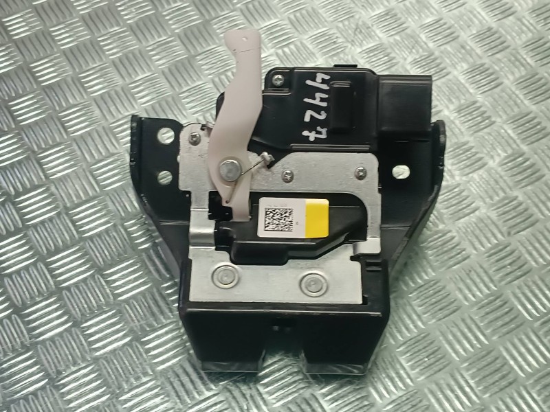 Recambio de cerradura maletero / porton para kia xceed referencia OEM IAM MNL0LJM2585  6 PINES