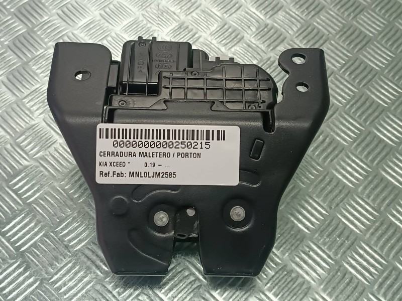 Recambio de cerradura maletero / porton para kia xceed referencia OEM IAM MNL0LJM2585  6 PINES