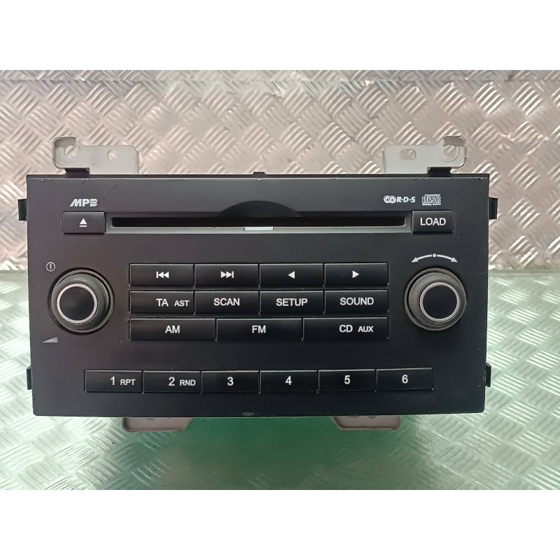 Recambio de sistema audio / radio cd para kia cee´d referencia OEM IAM 961701H000 BS010710 A2C53115931