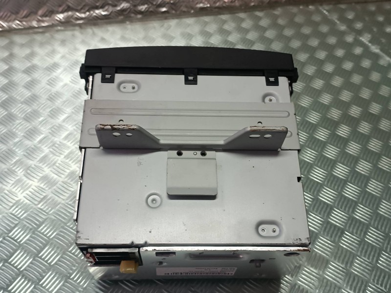 Recambio de sistema audio / radio cd para kia cee´d referencia OEM IAM 961701H000 BS010710 A2C53115931