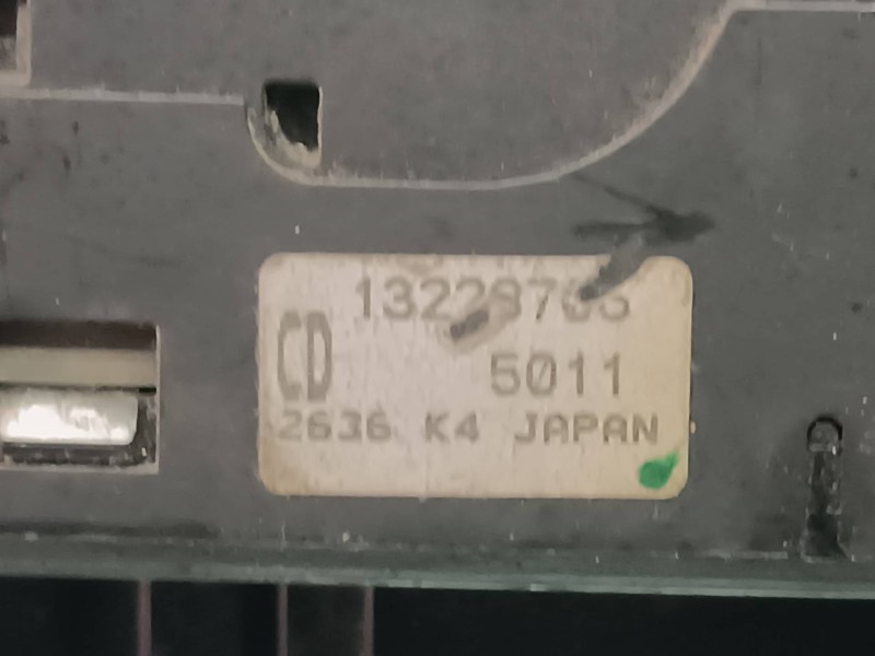 Recambio de mando elevalunas delantero izquierdo para opel zafira b referencia OEM IAM 13228706 2636K4 14 PINES