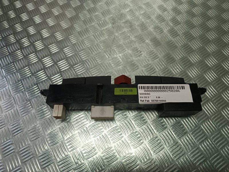 Recambio de warning para kia cee´d referencia OEM IAM 937001H000 202006302 937001H010