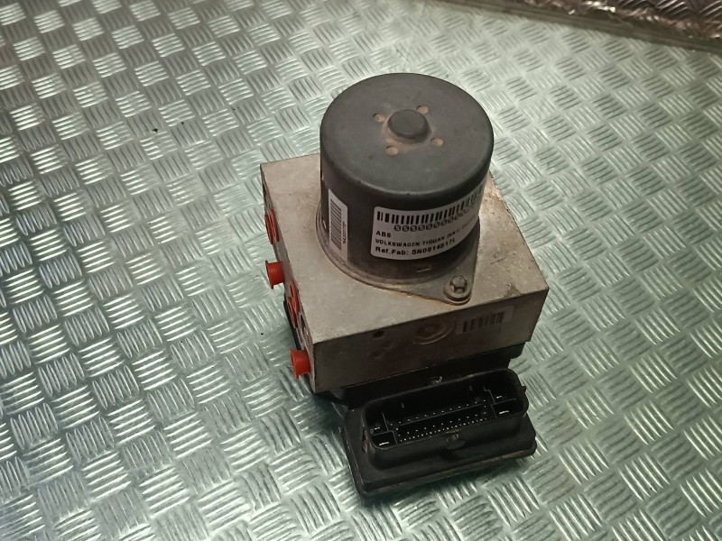 Recambio de abs para volkswagen tiguan (5n1) country referencia OEM IAM 5N0614517L GNO1376074N TRW