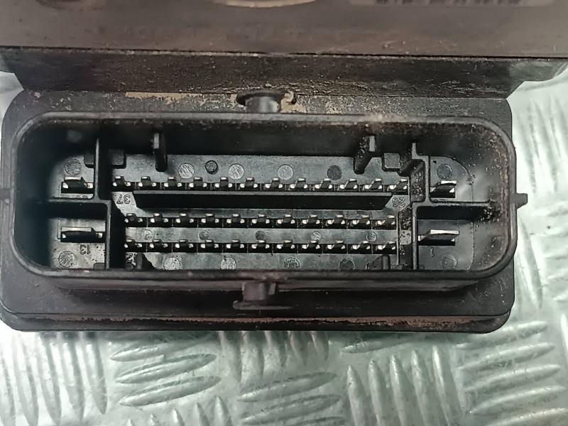 Recambio de abs para volkswagen tiguan (5n1) country referencia OEM IAM 5N0614517L GNO1376074N TRW