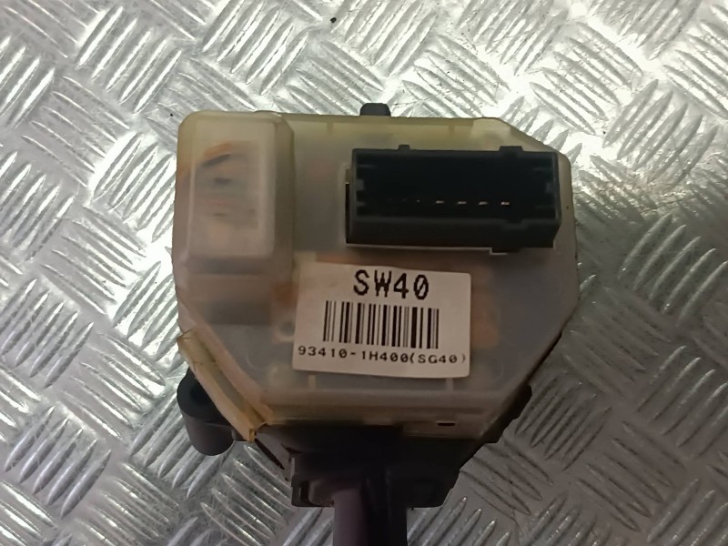 Recambio de mando luces para kia cee´d referencia OEM IAM 934101H400  SW40