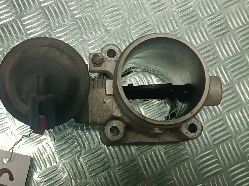 Recambio de caja mariposa para kia cee´d referencia OEM IAM 351002XXXX  