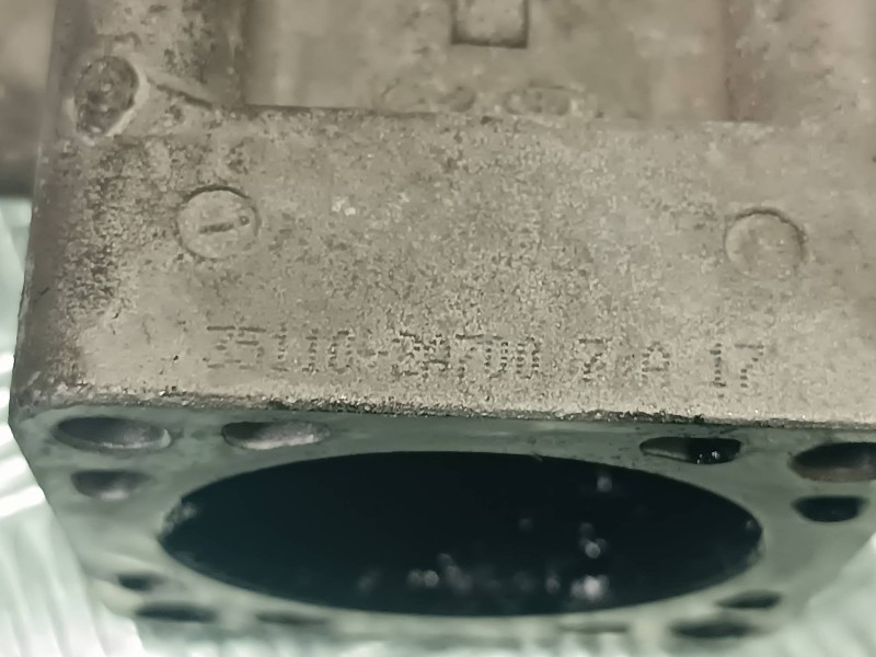 Recambio de caja mariposa para kia cee´d referencia OEM IAM 351002XXXX  