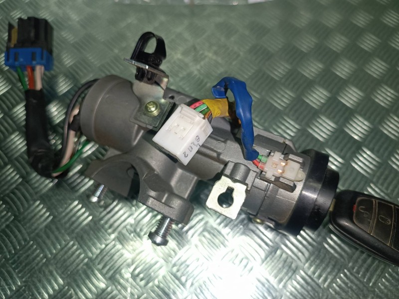 Recambio de conmutador de arranque para kia cee´d referencia OEM IAM C6L02  6 PINES