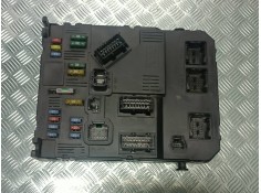 Recambio de caja reles / fusibles para peugeot 407 referencia OEM IAM 9655708480 S120104600L BSIS0300