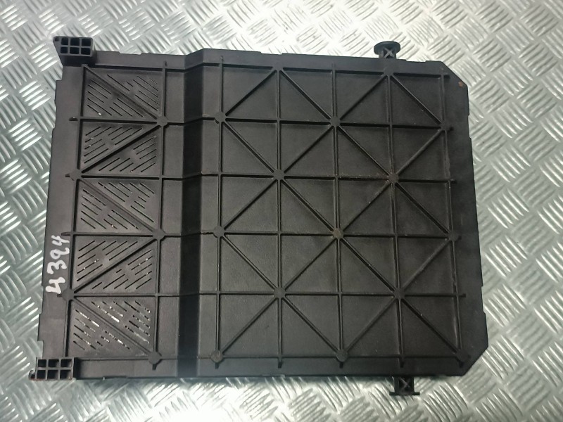 Recambio de caja reles / fusibles para peugeot 407 referencia OEM IAM 9655708480 S120104600L BSIS0300