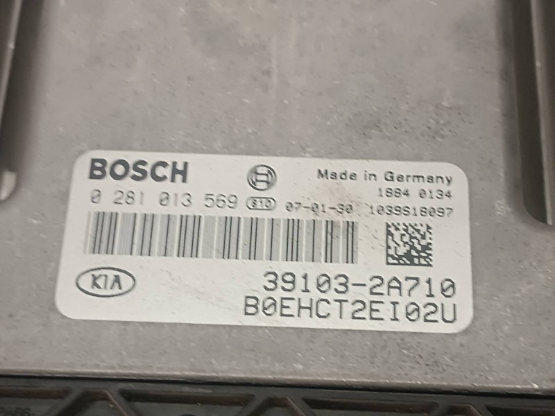 Recambio de centralita motor uce para kia cee´d referencia OEM IAM 0281013569 391032A710 BOSCH