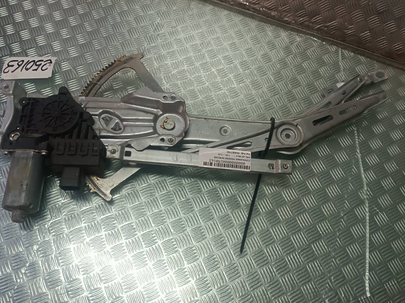 Recambio de elevalunas trasero derecho para opel zafira a referencia OEM IAM 994887102 0130821456 ELECTRICO